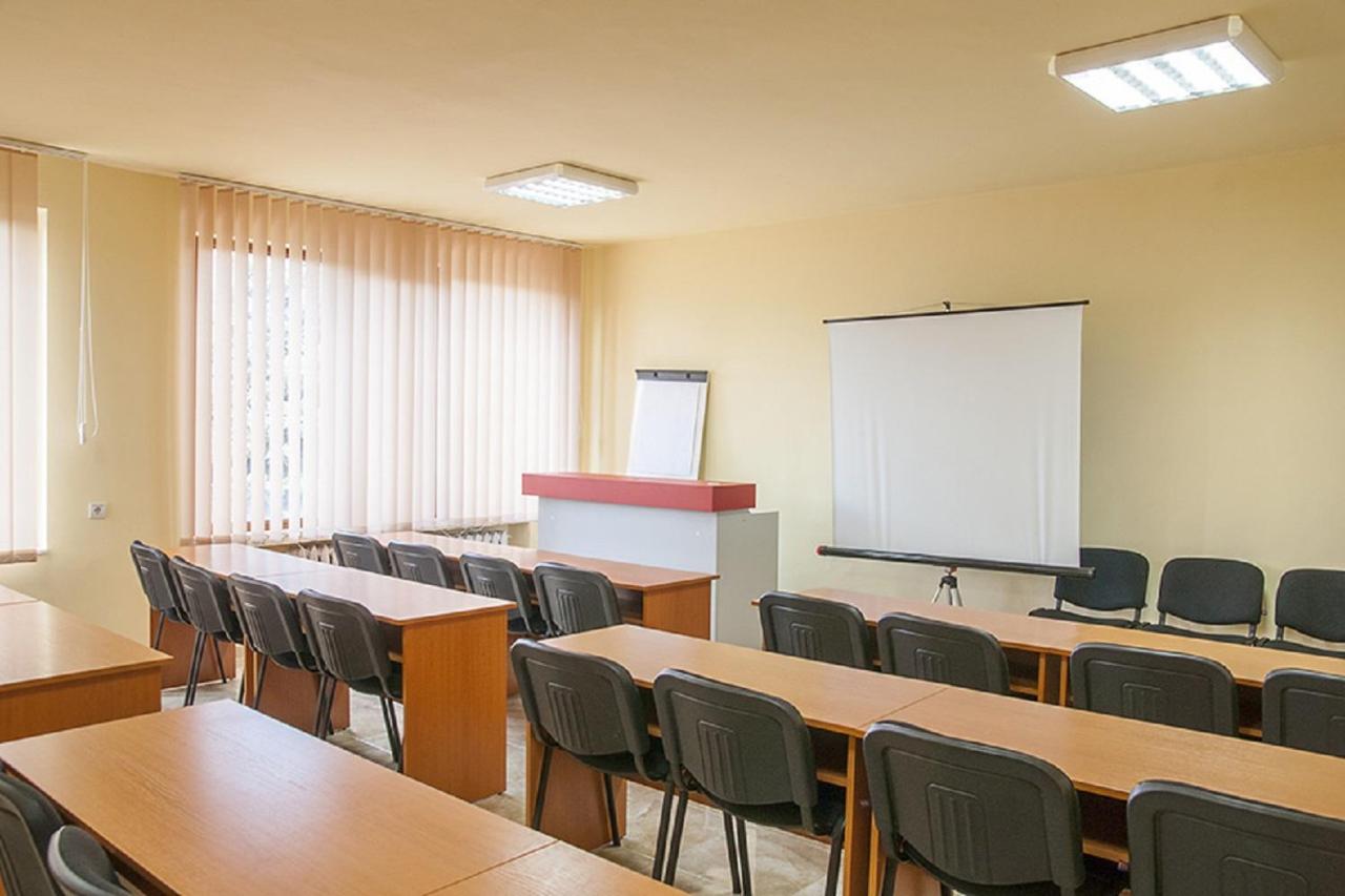 Apart Hotel Central Razgrad Dış mekan fotoğraf
