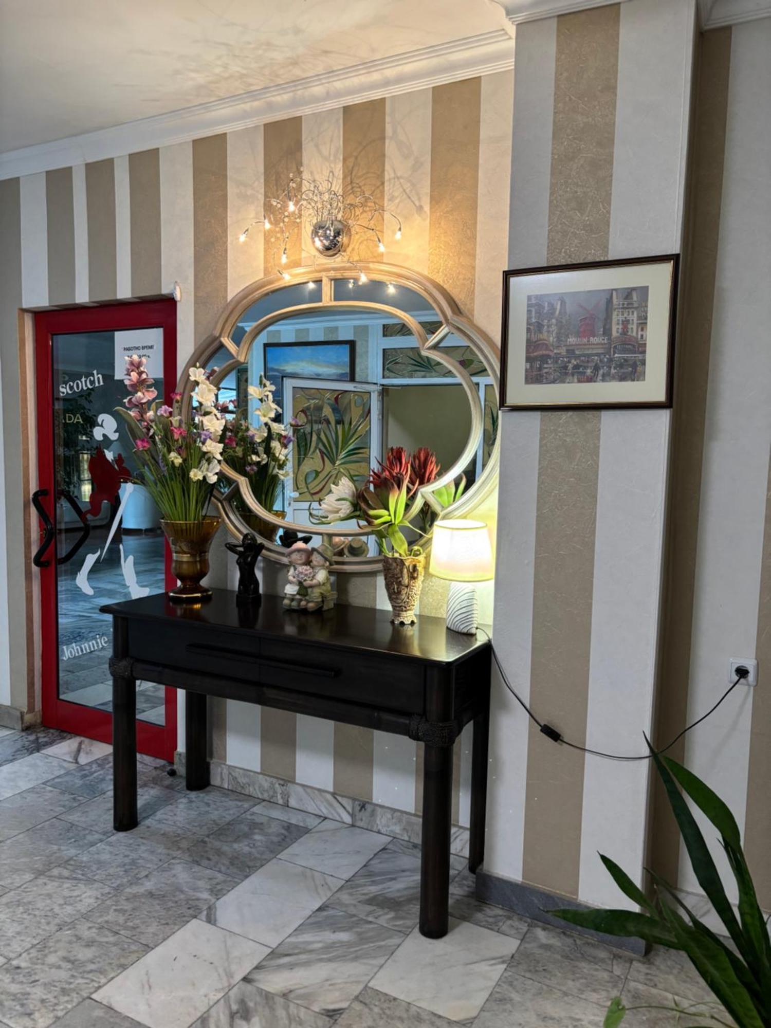 Apart Hotel Central Razgrad Dış mekan fotoğraf